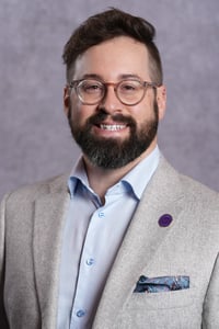 Glen Gard Headshot