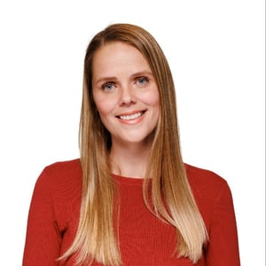 Melanie Dorey Headshot