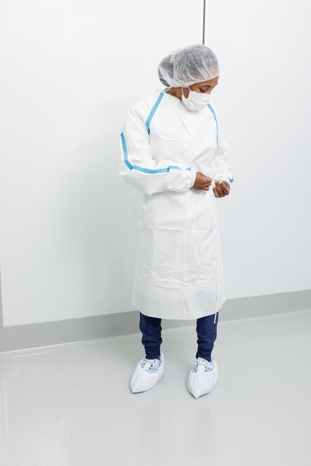 Contec CritiGear™ Chemo HD Gowns -3